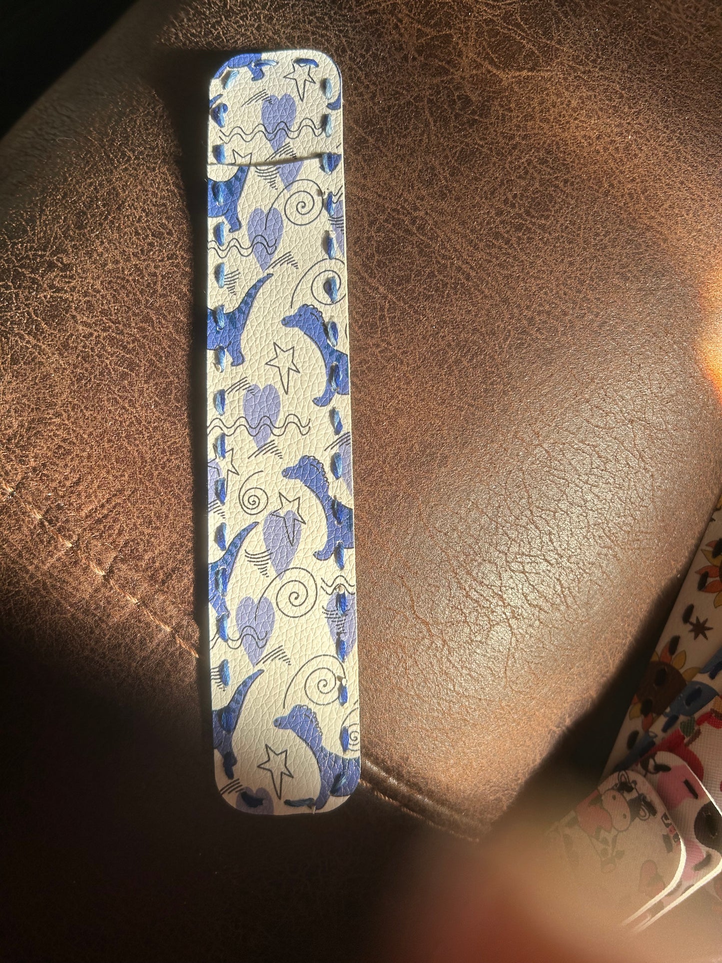 Dinosaur Nail File Holder