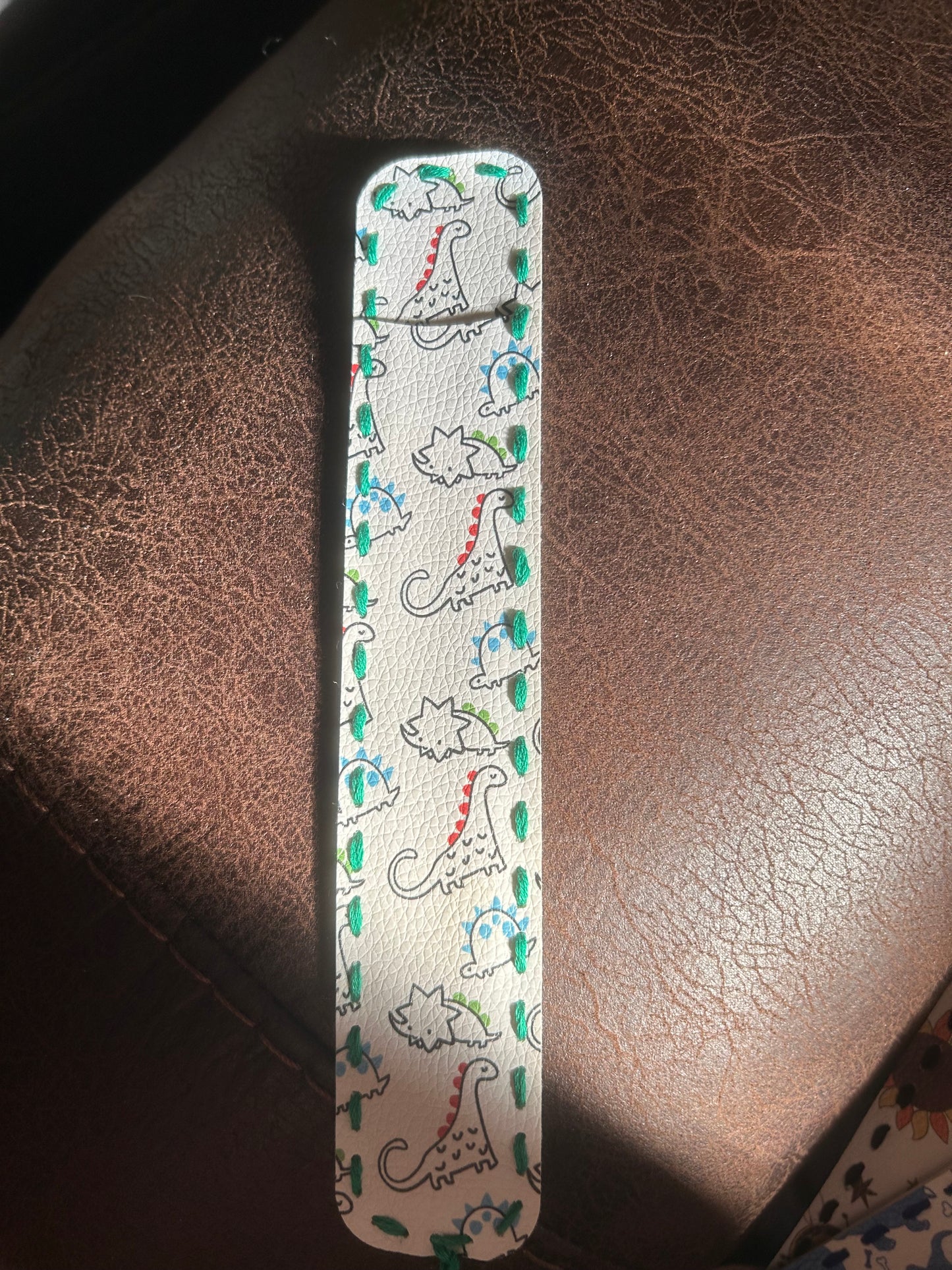 Dinosaur Nail File Holder